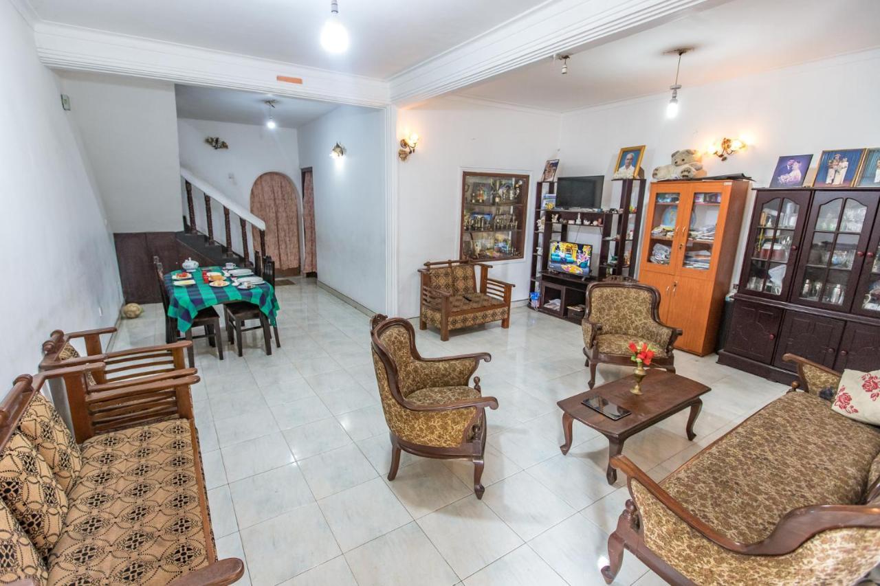Gamage Friendly Home Kandy Eksteriør bilde