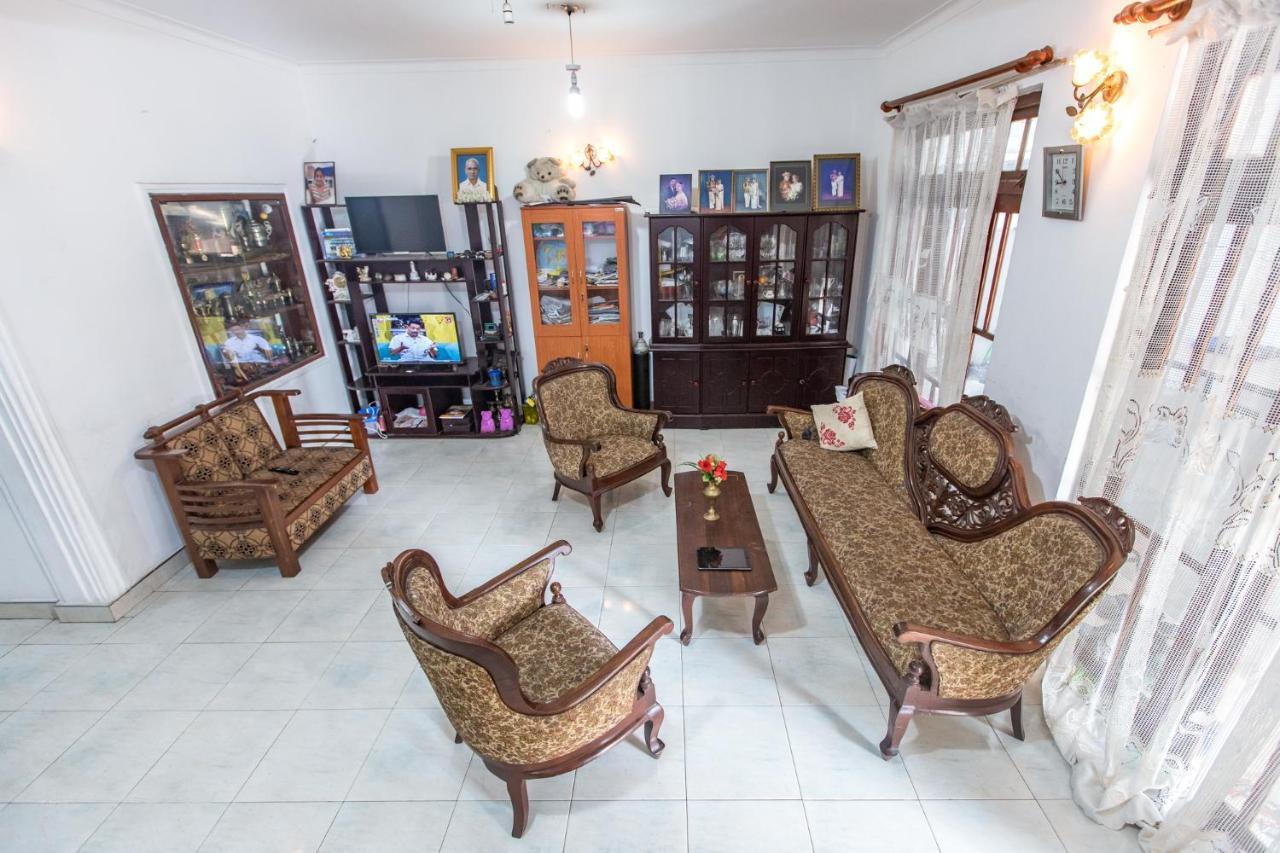 Gamage Friendly Home Kandy Eksteriør bilde